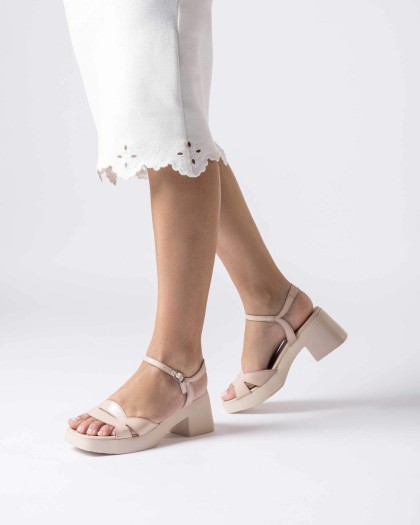 Wonders.com | Pale Pink LIBERTAD Sandal D-1021 LACK