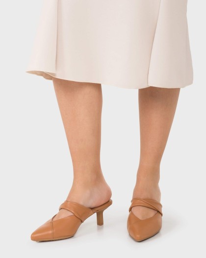 Wonders.com | Mules FLEXFIT 32 Marrones G-7132 SAUVAG