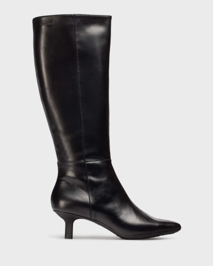 Wonders.com | Black FELXFIT 21 Boots G-7121 ISEO