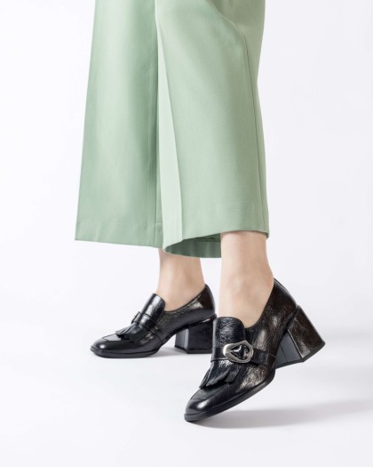 Wonders.com | Black VICTORIA 01 Loafers H-6401 DAMASCO