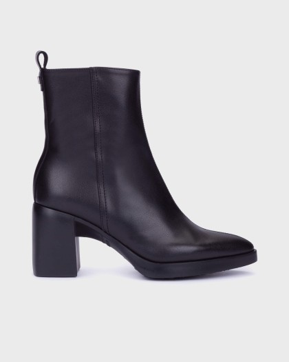 Wonders.com | Botines VERA 01 Negros L-1601 ISY