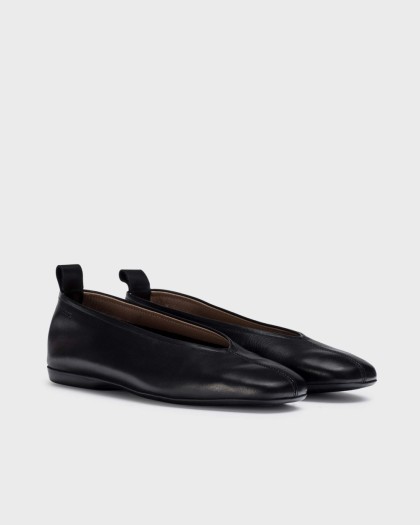 Wonders.com | Black PEPA Ballet pump A-8661 VELVET