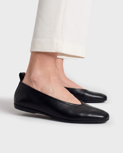 Wonders.com | Black PEPA Ballet pump A-8661 VELVET