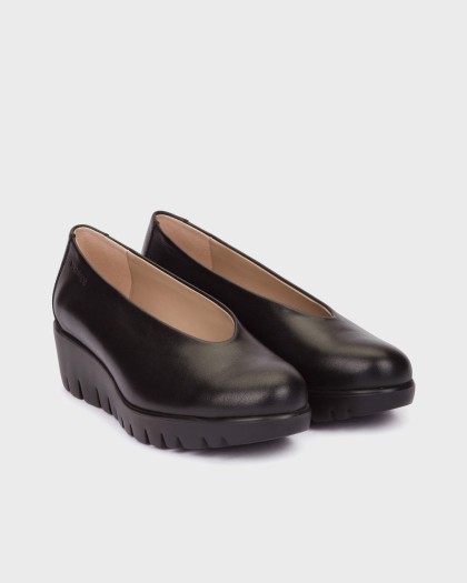 Wonders.com | Black FLY Shoe C-33100 NATURE