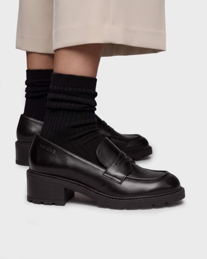 Wonders.com | Mocasines EVOCLUB 40 Negros D-1440 OREGONLUX